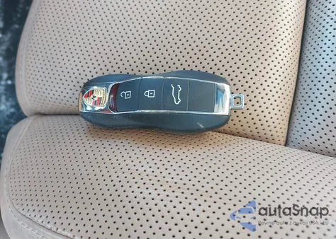 2021 Porsche Macan from USA, damaged, VIN WP1AA2A50MLB06099